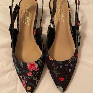 Nanette slingback shoes. Size 9.5. Like new!